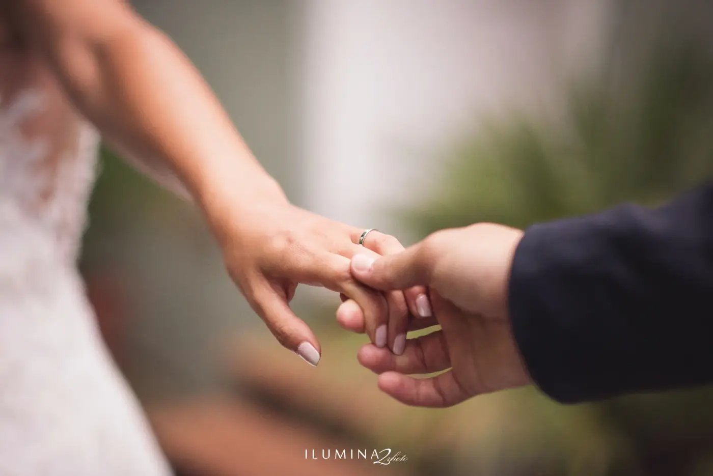 Fotógrafo de bodas en Can Clerc. Fotografía documental de boda sin posados.
