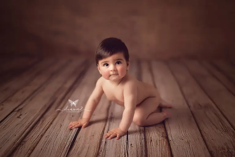 Sesión de fotos de bebé en Sant Boi de Llobregat.