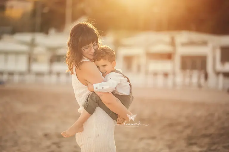 Reportajes de fotos en la playa familiares en Barcelona