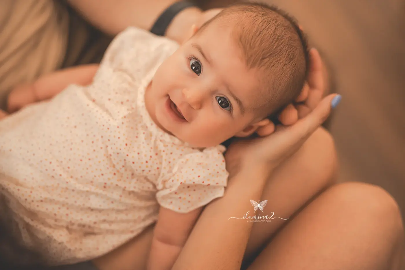 Sesión para bebés en casa en Barcelona