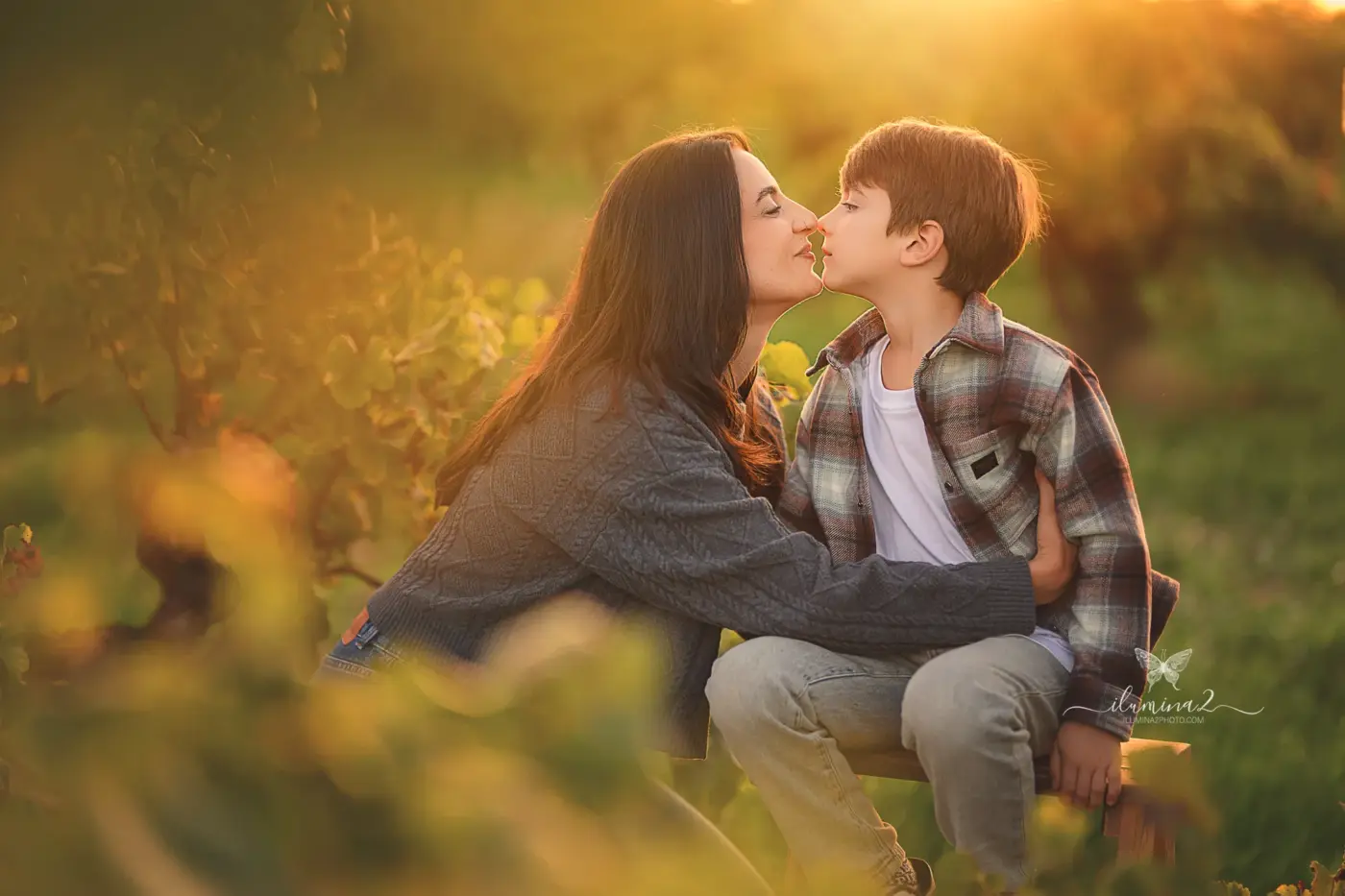 Sesiones familiares al aire libre al atardecer