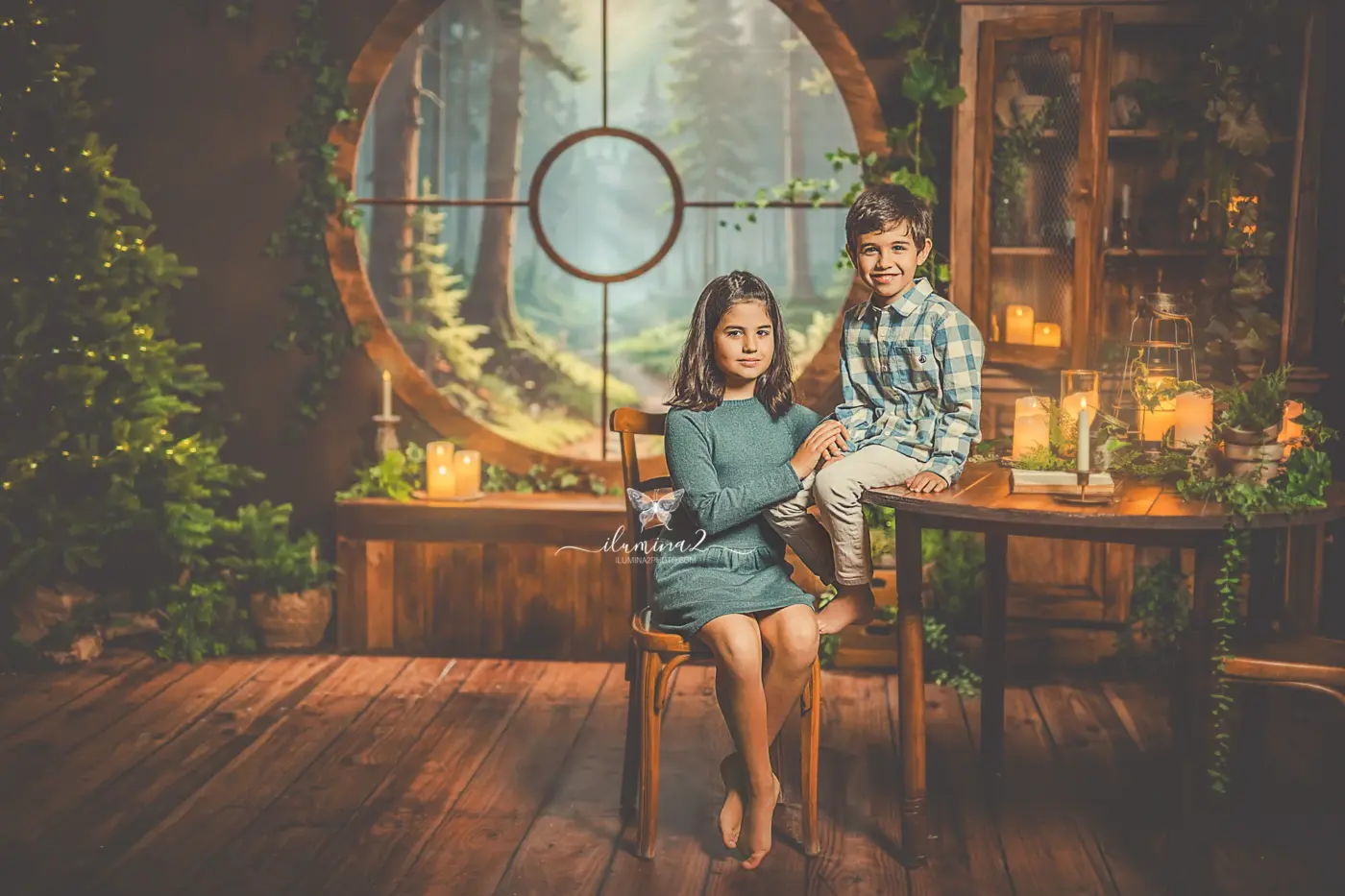 Fotografía familiar con ambiente navideño y luz natural