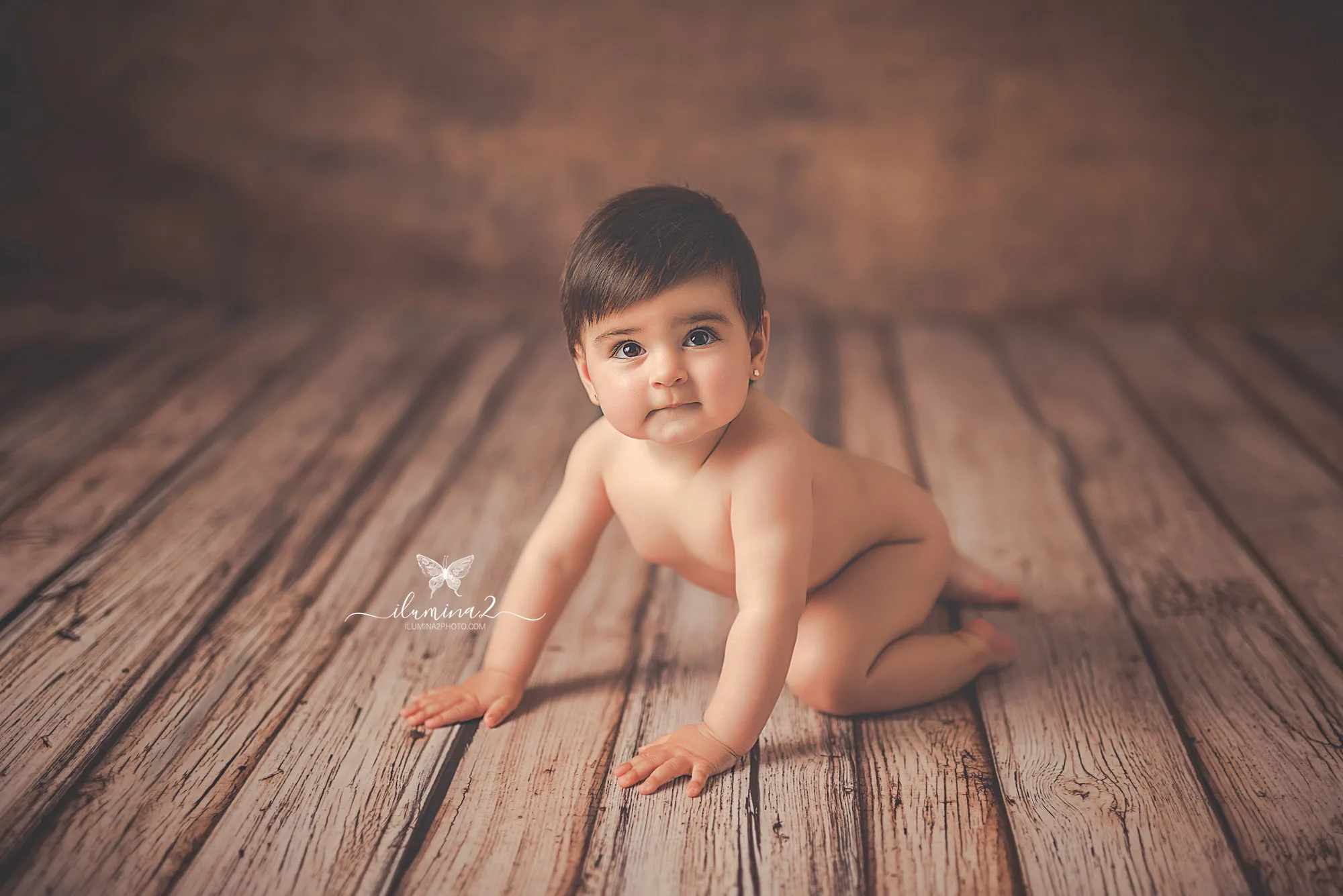 sesiones de seguimiento del bebé en estudio con ambiente cálido