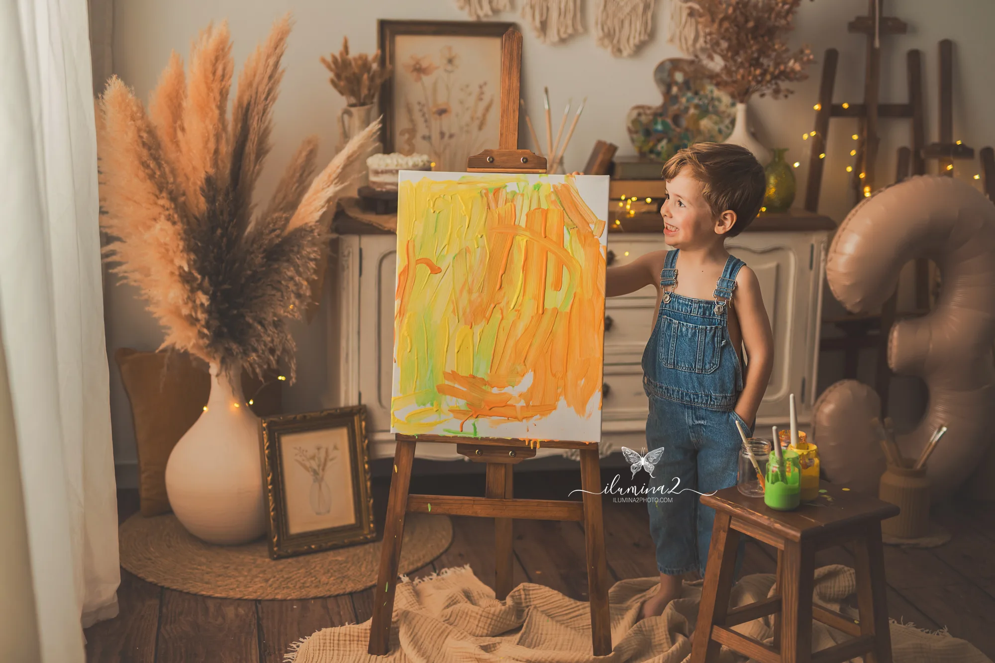 Primer lienzo pintado por un niño como recuerdo de su sesión de cumpleaños infantil