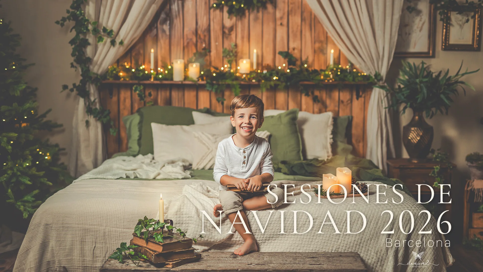 Sesiones de fotos de Navidad Ilumina2 Photo Decorado navideño La Navidad de los sueños, una habitación con cama construida a mano para nuestras sesiones de 2026